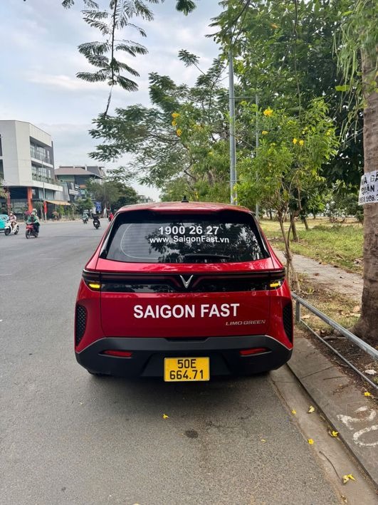 Xe Saigon GF Mặt sau xe Ghế ngồi 7 chỗ