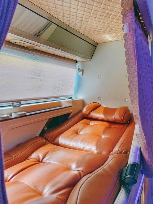 Xe Phương Nam Tiện ích Nội thất Limousine giường phòng 22 chỗ