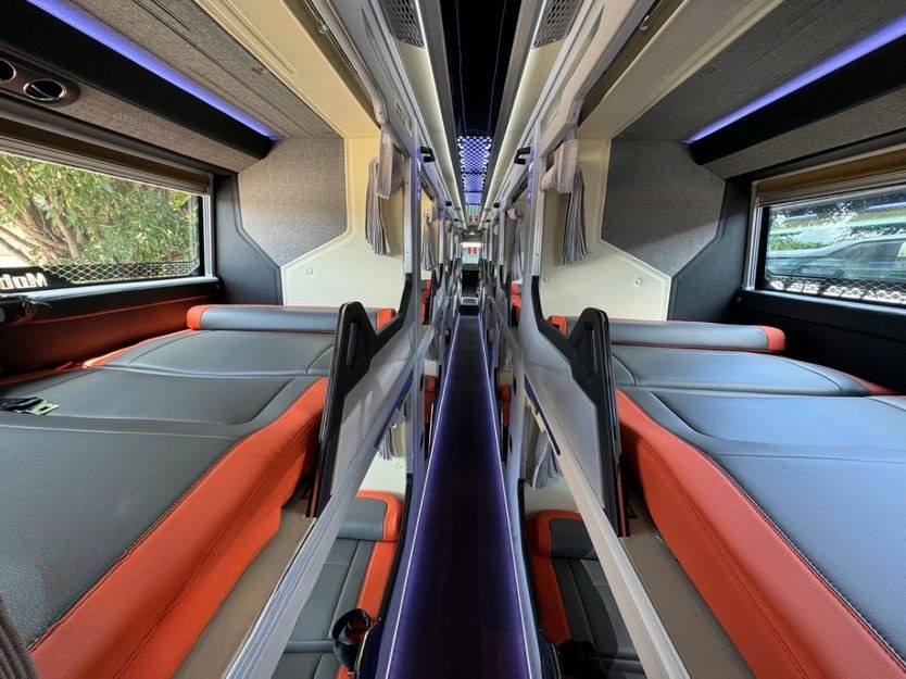 Xe Anh Vũ (Gia Lai) Giường nằm Tiện ích Nội thất Limousine 24 phòng