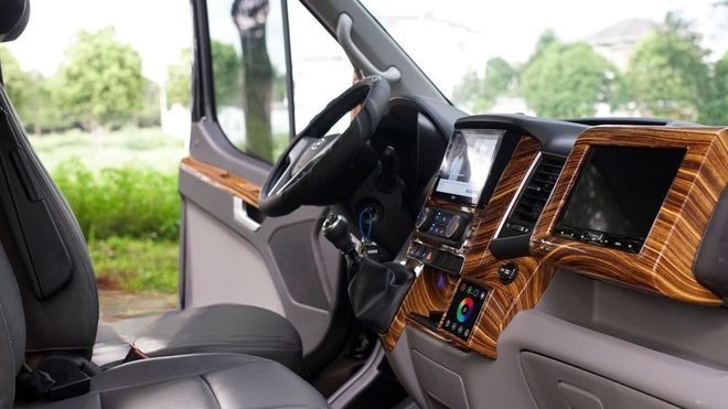 Xe Hương Khuê Nội thất Limousine 12 chỗ