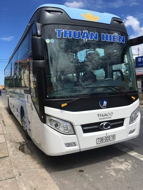 Xe Thuận Hiền Mặt trước xe Giường nằm 36 chỗ (Có WC)