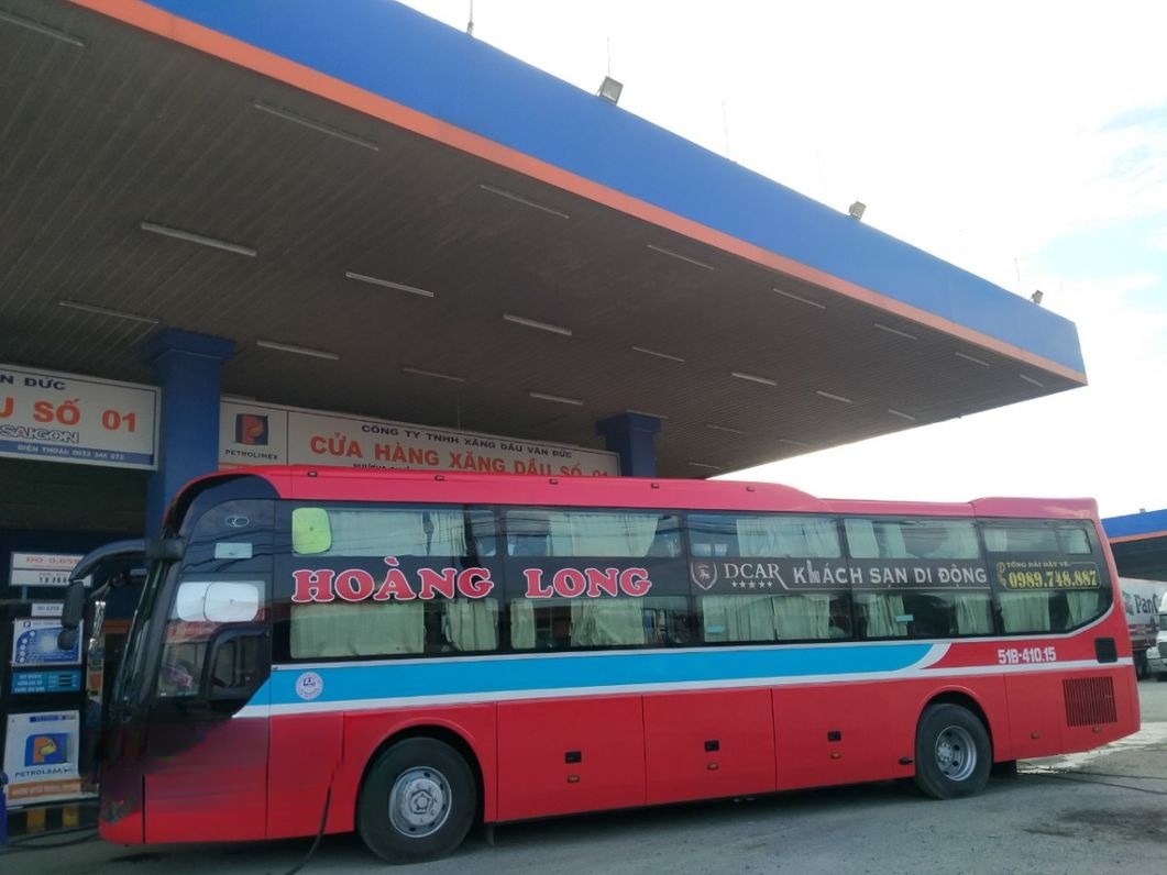 Xe Hoàng Long (Nhật Cường) Bên hông xe Giường nằm 40 chỗ