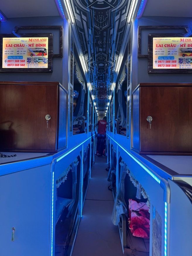 Xe Minh Anh Lai Châu Nội thất Limousine 20 phòng