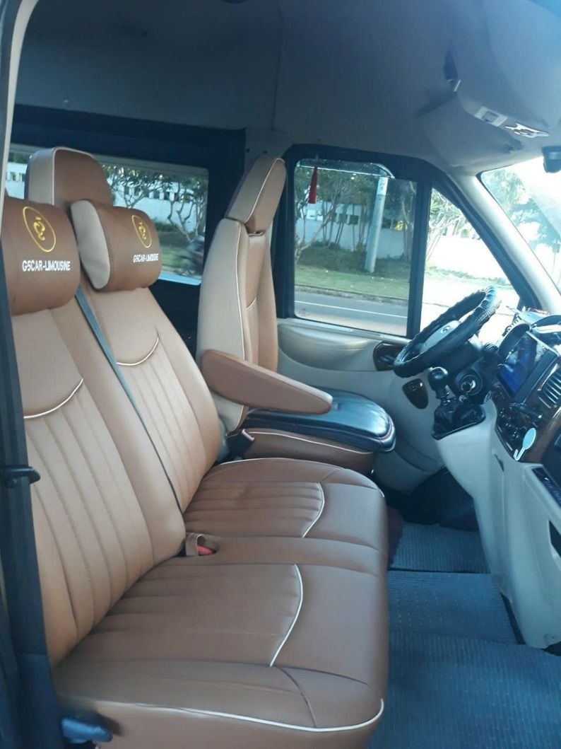Xe G5Car Ghế ngồi Nội thất Limousine 9 chỗ
