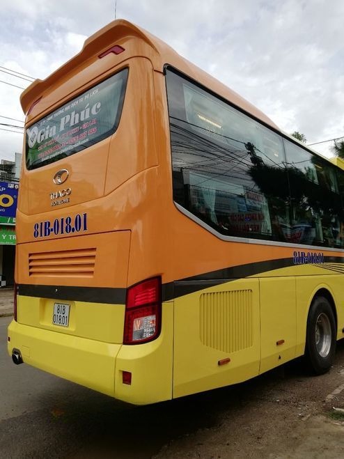 Xe Gia Phúc - Gia Lai Mặt sau xe Limousine 34 giường