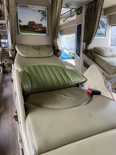 Xe Hòa Thuận Anh Giường nằm Giường phòng 32 chỗ