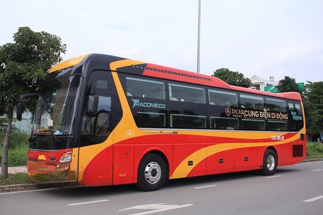 Xe Vexeonline Thuê Xe Khanh Phong Limousine giường phòng 20 chỗ (WC)