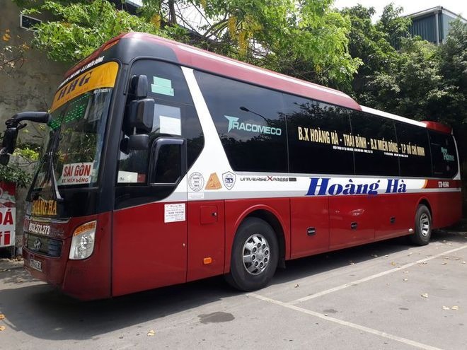 Xe Hoàng Hà Bên hông xe Giường nằm 42 chỗ