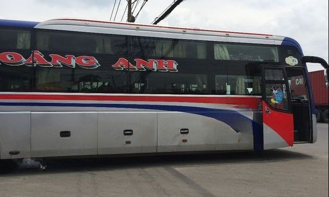 Xe Mạnh Đình Bên hông xe Giường nằm 44 chỗ