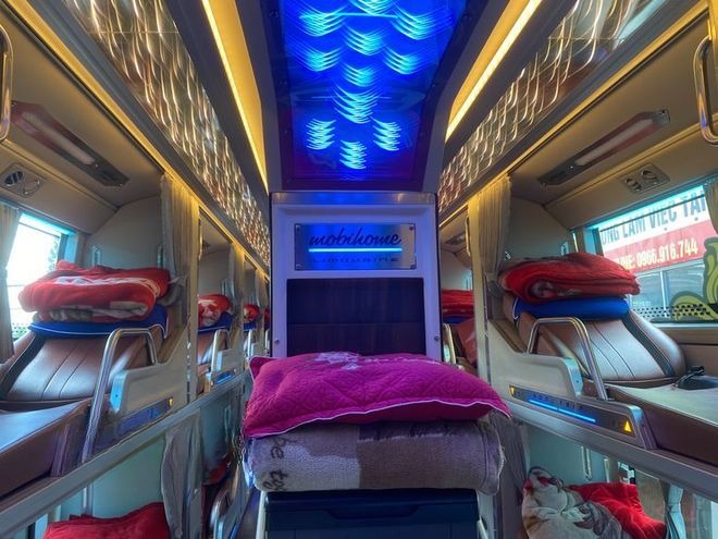 Xe Quốc Phát Tiện ích Nội thất Limousine 34 giường