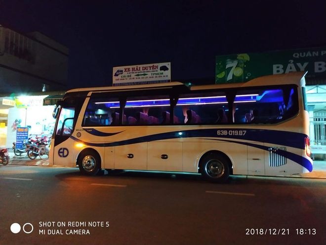 Xe Hải Duyên Bên hông xe Ghế ngồi 29 chỗ