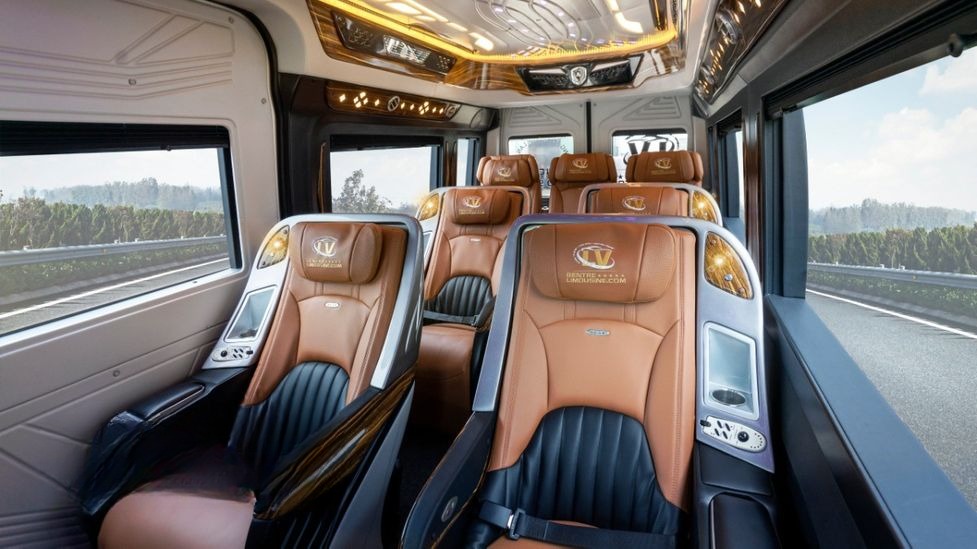 Xe Bến Tre Limousine Ghế ngồi Nội thất Limousine 9 chỗ