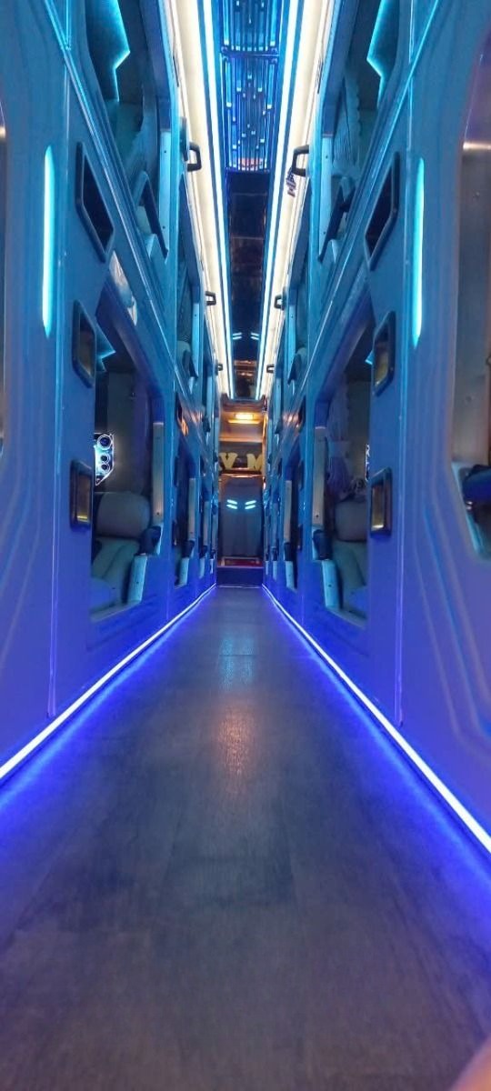 Xe Tân Xuân Tùng Giường nằm Tiện ích Nội thất Limousine 22 phòng WC