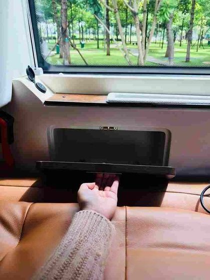 Xe Thuận Tiến Tiện ích Nội thất Limousine 22 giường