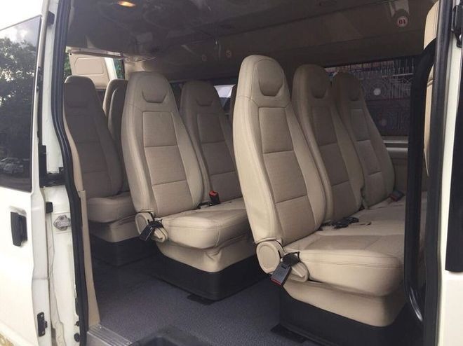 Xe Discovery Travel Ghế ngồi Ghế ngồi 16 chỗ