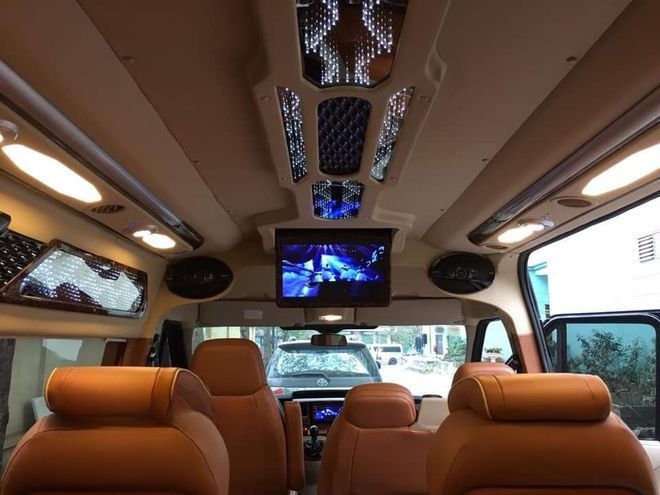 Nhật Linh Limousine