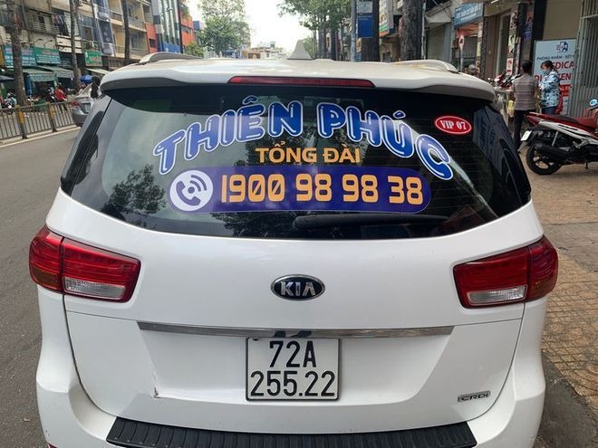 Xe Thiên Phúc Mặt sau xe Xe VIP 7 chỗ