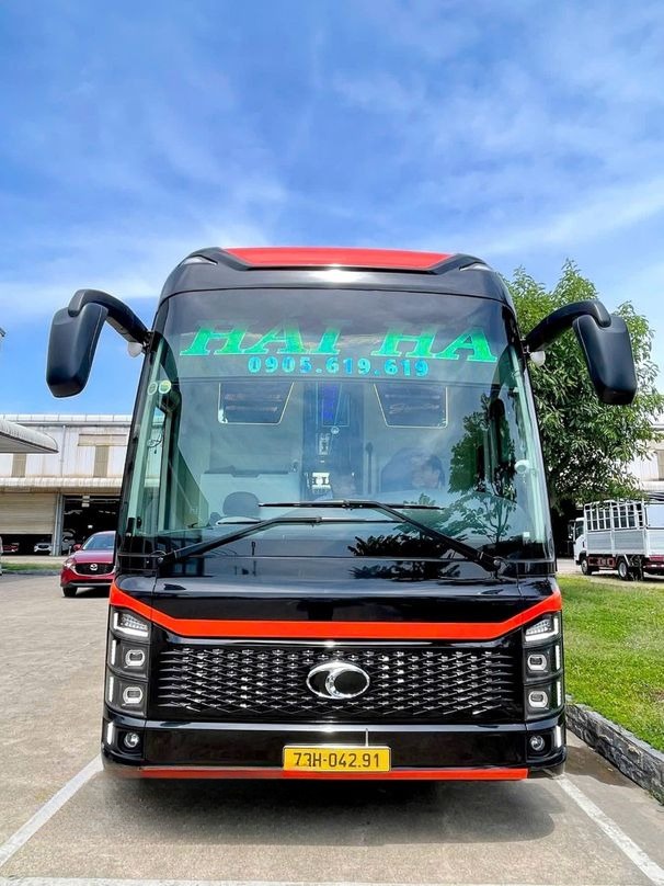 Hải Hà Limousine