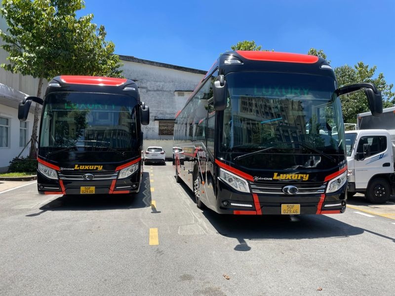 Xe Tiến Oanh Mặt trước xe Giường nằm 34 chỗ