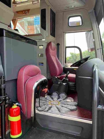 Xe Văn Lang Nội thất Tiện ích Limousine 32 giường