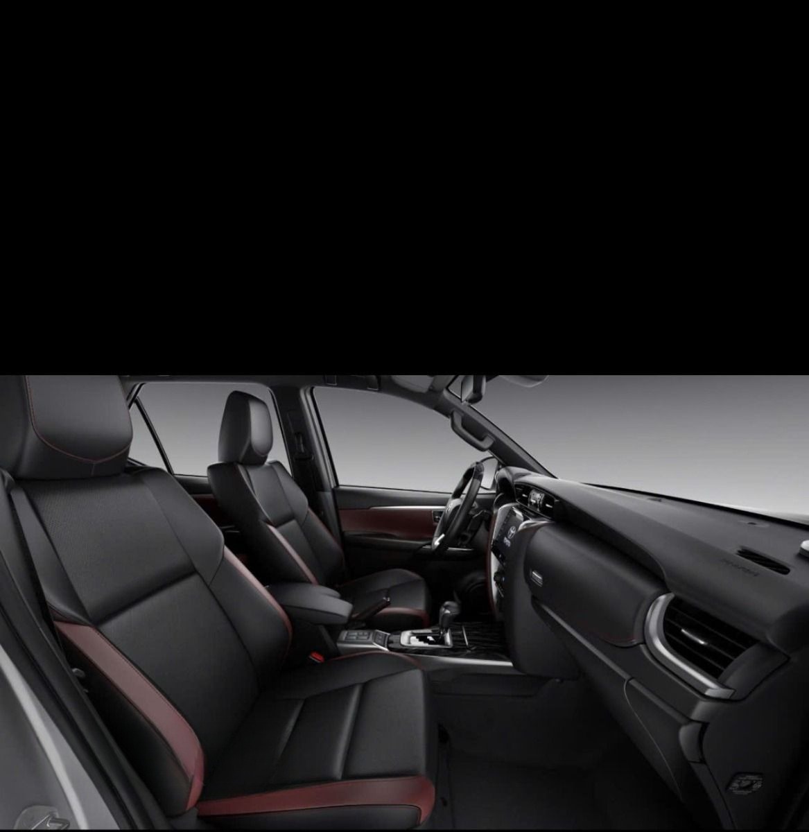 Xe Limousine Minh Trí Nội thất Fortuner 7 chỗ
