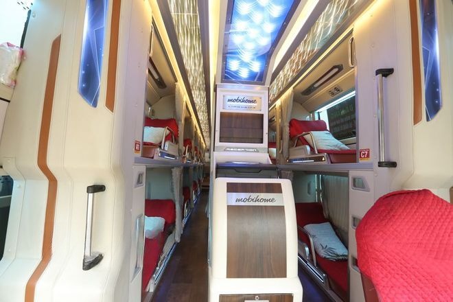 Xe Cúc Mừng Tiện ích Nội thất Limousine giường phòng 34 chỗ