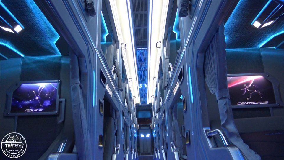 Xe Thái Sơn Nội thất Limousine 24 Phòng