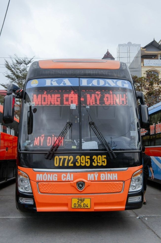 Xe Ka Long (Mỹ Đình) Mặt trước xe xe 22 giường