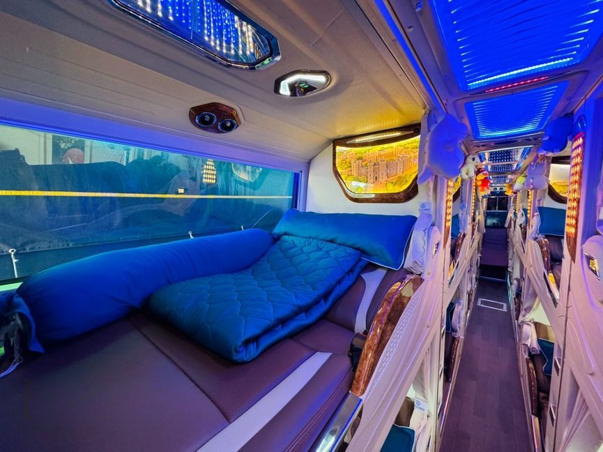 Xe Hải Luân Nội thất Giường nằm Limousine 24 Phòng