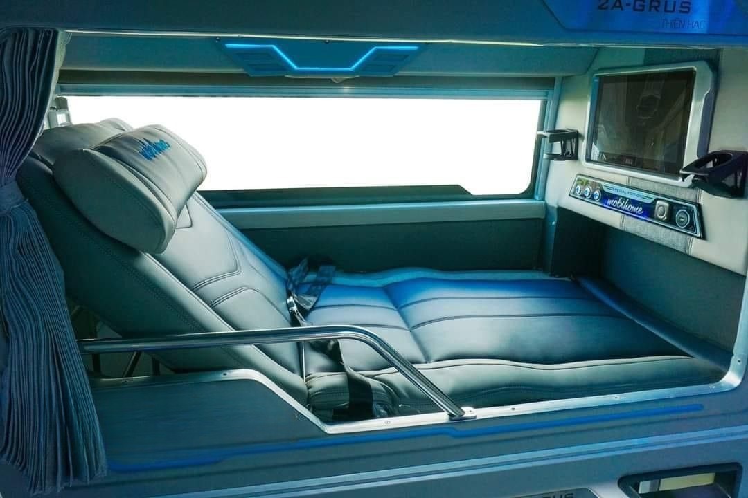 Xe Hải Luân Limousine Giường nằm Tiện ích Nội thất Limousine 24 Phòng Đôi