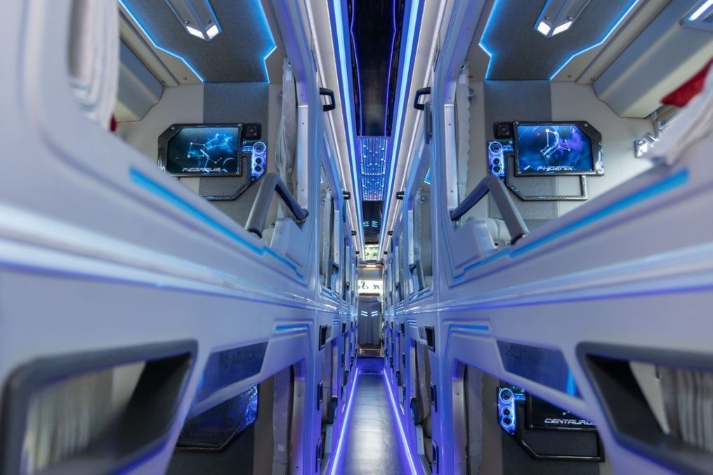 Xe Loan Sáng Giường nằm Limousine 22 phòng (WC)