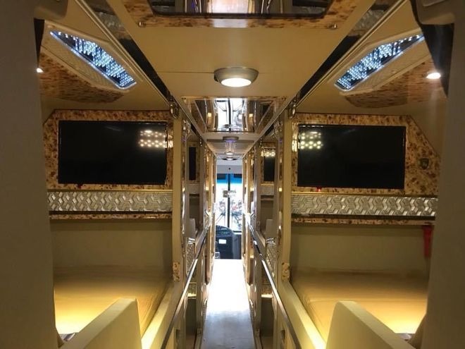 Xe Lovabus Tiện ích Giường nằm Nội thất Limousine giường phòng 22 chỗ