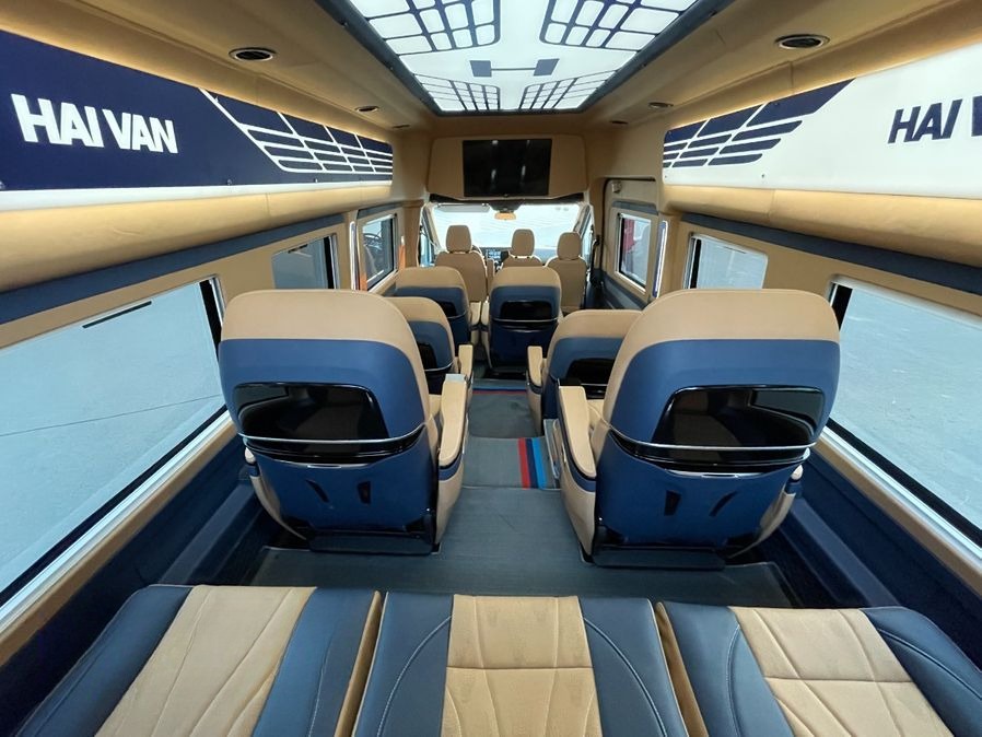Xe Hải Vân Vũng Tàu Ghế ngồi Tiện ích Nội thất Limousine 11 chỗ Luxury