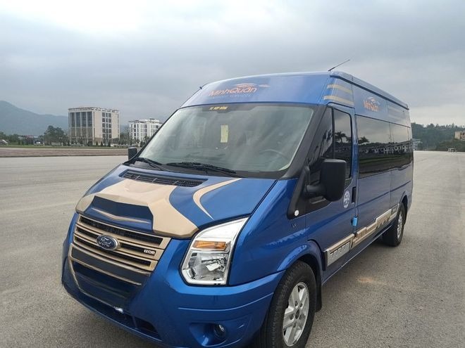 Minh Quân Limousine