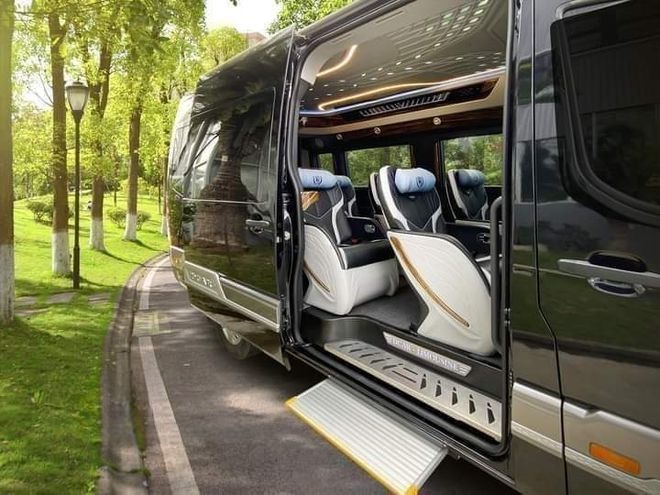 Hoàng Anh Limousine