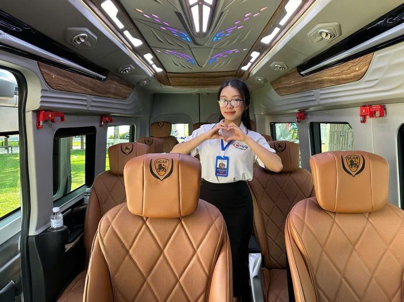 Xe GoroTrip Limousine VIP Ghế ngồi Limousine 12 Dcar 