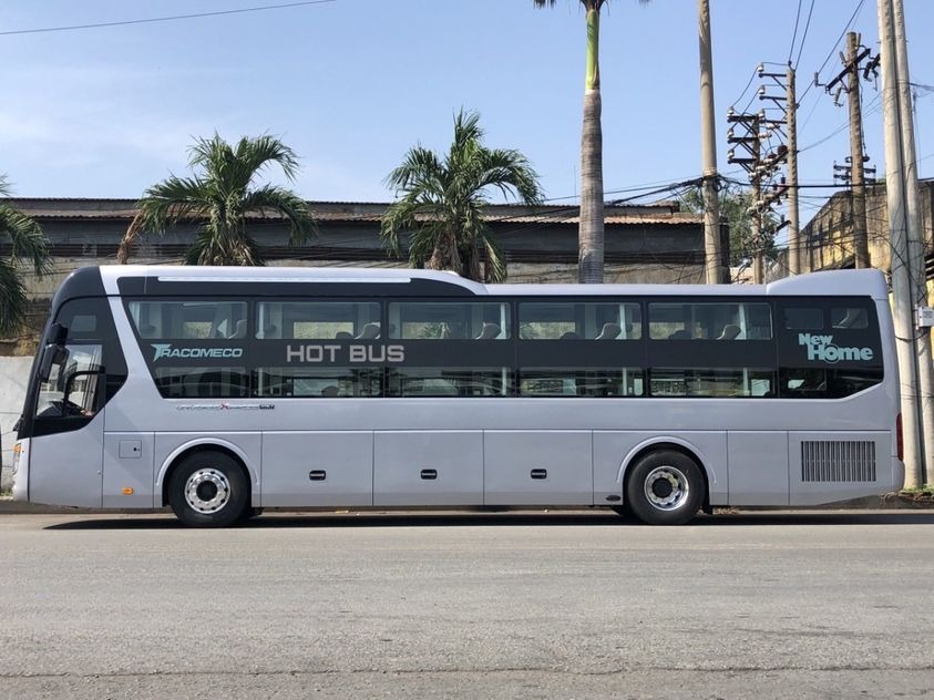Xe Hot Bus Bên hông xe Giường nằm Limousine giường phòng 34 chỗ