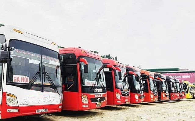 Xe Cúc Mừng Mặt trước xe 