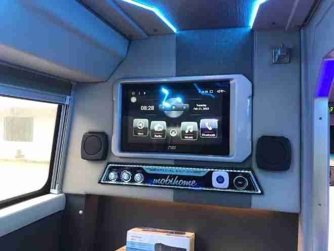 Xe Hà Sơn (Vinh - Sapa) Nội thất Tiện ích Cabin 21 khoang Vip