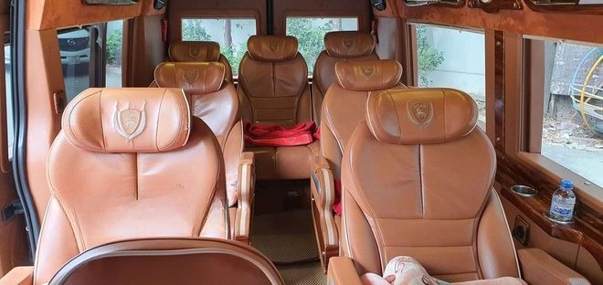 Xe Mộc Châu Limousine Nội thất Limousine 9 chỗ
