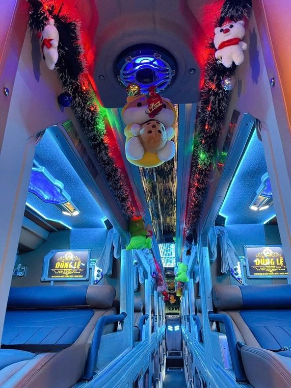 Xe Dũng Lệ Nội thất Tiện ích Limousine 24 Phòng Đôi