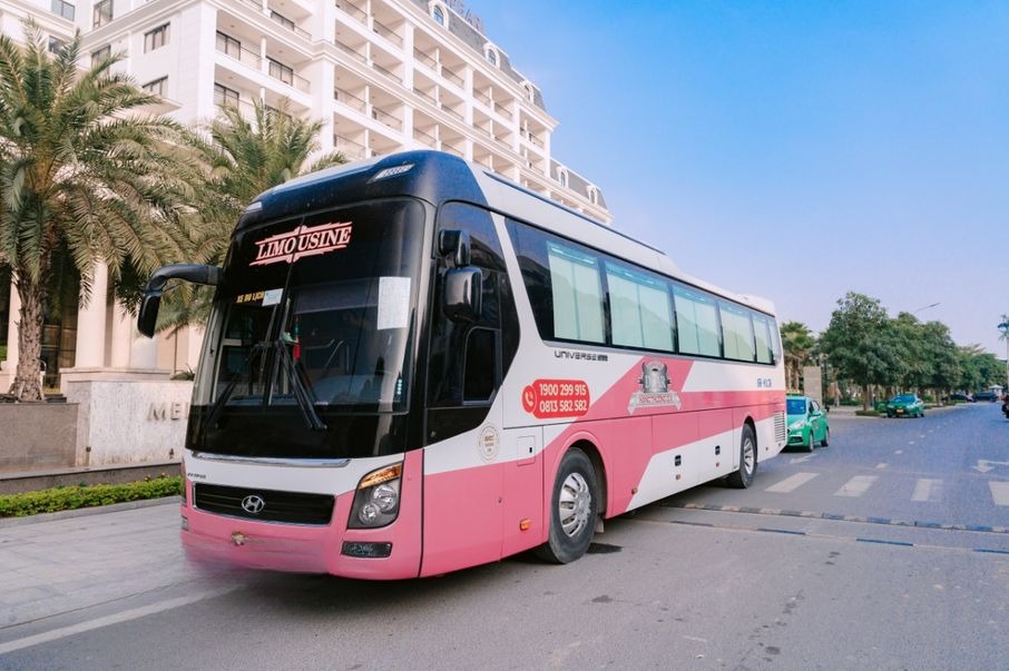 Xe Anh Huy Đất Cảng Mặt trước xe 