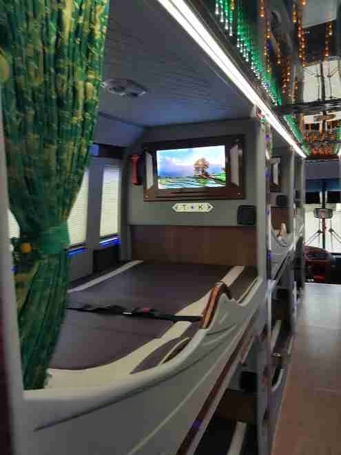 Xe Thanh Thắng (Sơn La) Tiện ích Limousine giường phòng 22 chỗ