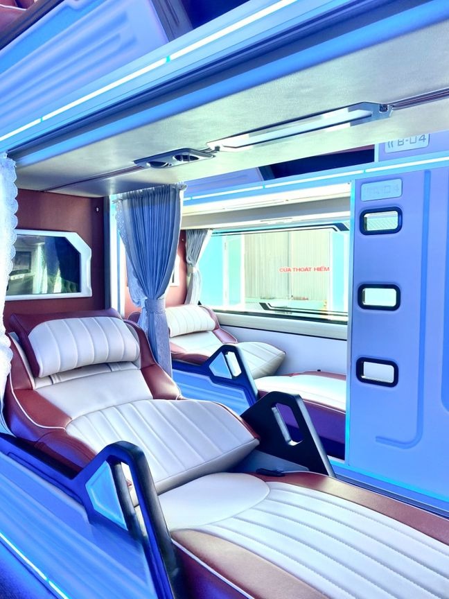 Xe Tân Hiệp Giường nằm Tiện ích Nội thất Giường nằm 34 chỗ