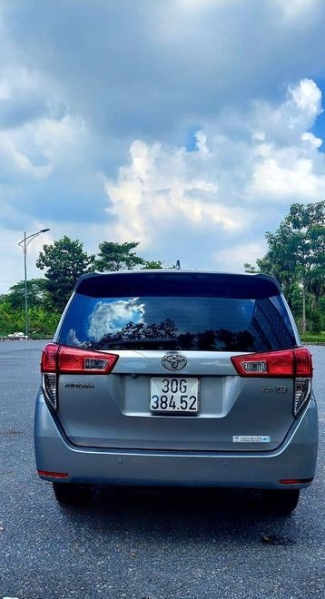 Xe Xe Xứ Thanh Mặt sau xe Xe 7 chỗ