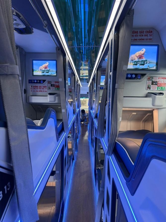 Xe Anh Khôi (Đà Lạt) Giường nằm Tiện ích Nội thất Limousine 34 phòng 