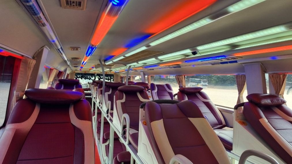 Xe Lovabus Giường nằm Tiện ích Nội thất Giường nằm 40 chỗ