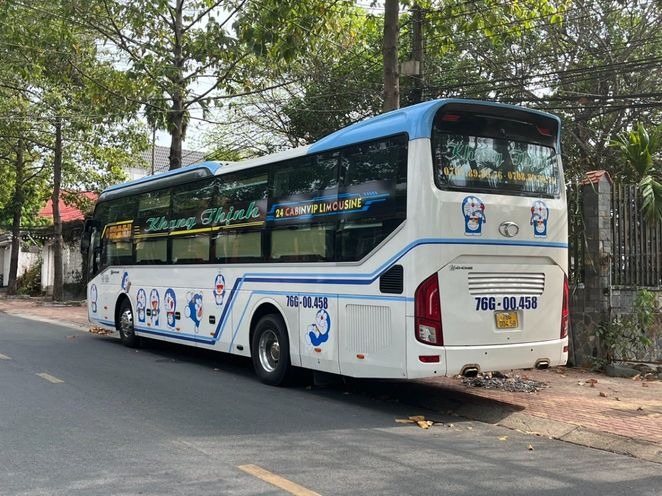 Xe Khang Thịnh Mặt sau xe 
