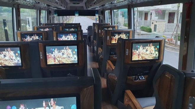 Xe Sinh Cafe Tour Ghế ngồi Dcar Vip 18 chỗ