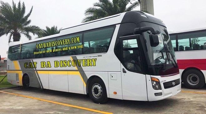 Xe Cat Ba Discovery Bên hông xe 